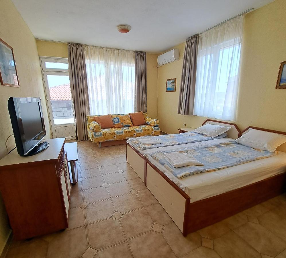 Guest House Polikseni Sozopol Extérieur photo